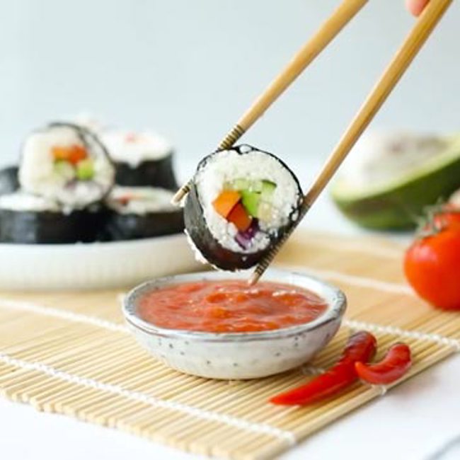 Cauliflower Sushi with Thai Chili Sauce 