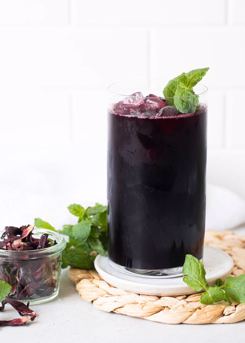 Wild Blueberry Hibiscus Iced Tea
