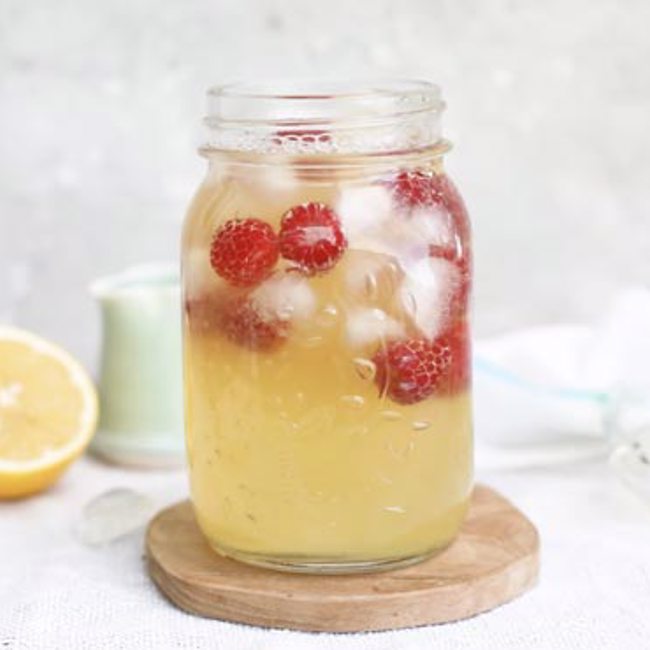 Lemon Balm Ice Tea 