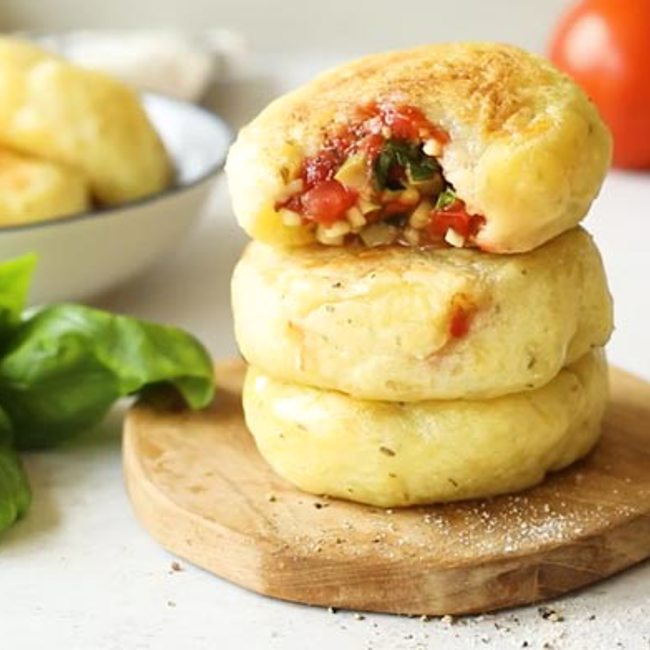 Tomato & Olive Pockets 
